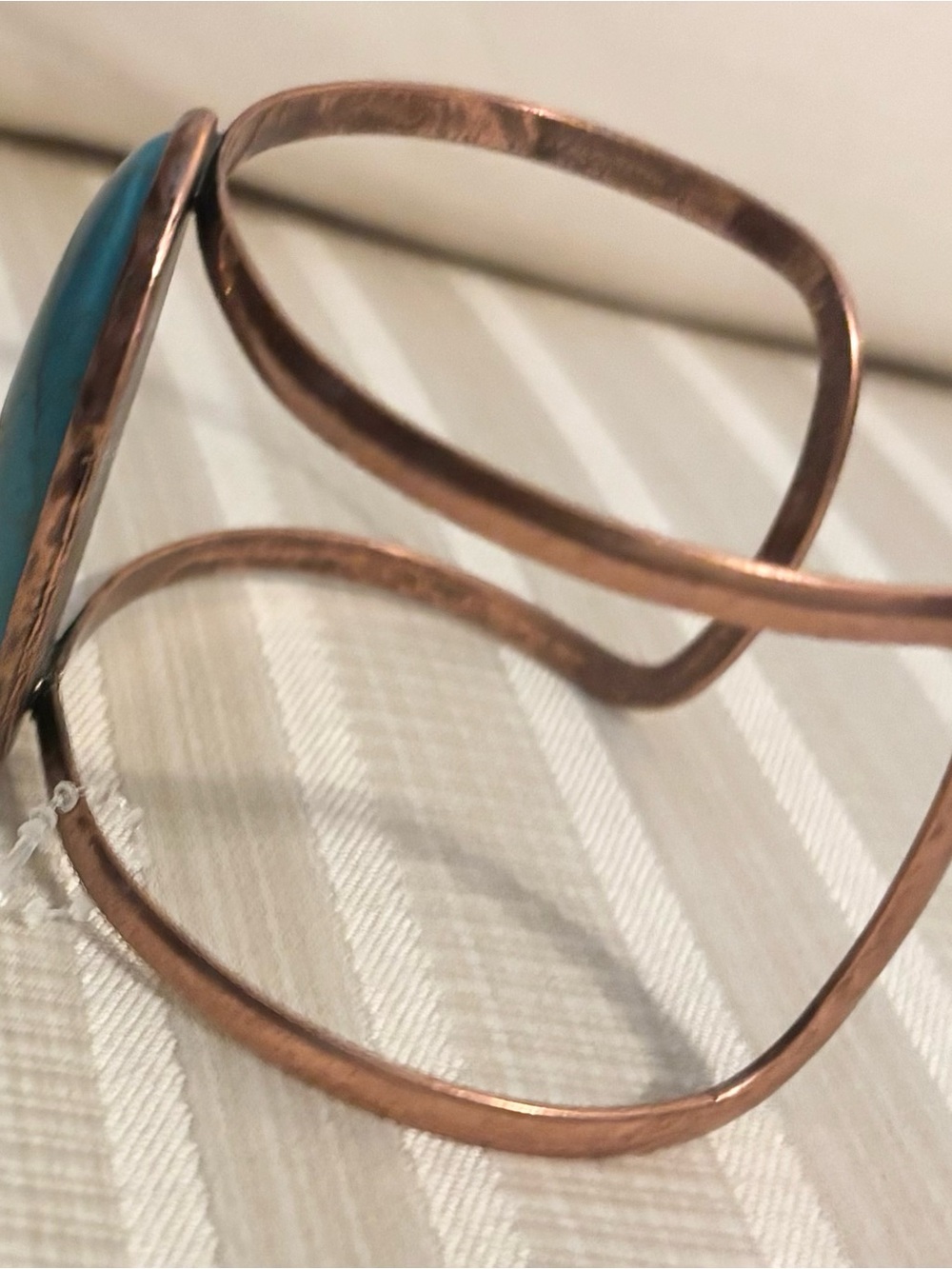 paparazzi Turquoise Oval Stone Copper Cuff Bracelet - Picture 2 of 4